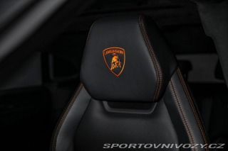 Lamborghini Urus 4.0 V8, pano, masáže, 360 2022