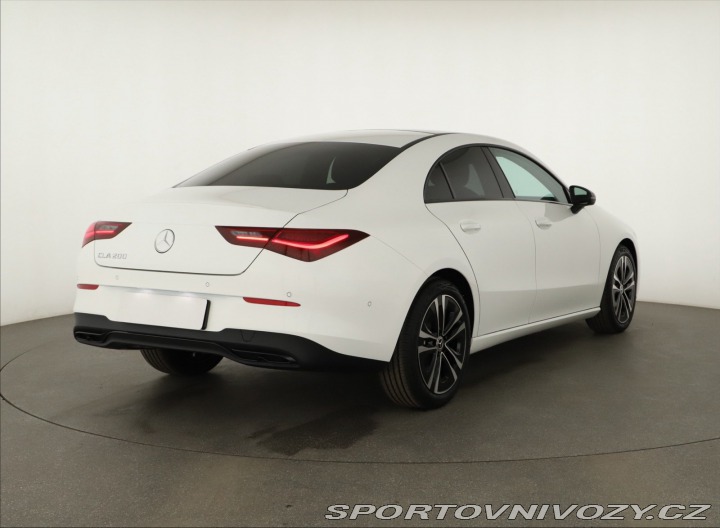 Mercedes-Benz CLA Progressive 200 2025