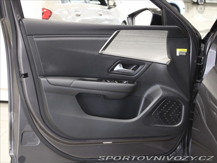 Citroën Ostatní modely C5 X 1,6 PHEV 225k.Shine MAX P 2024