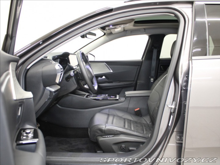 Citroën Ostatní modely C5 X 1,6 PHEV 165kW Shine MAX 2024