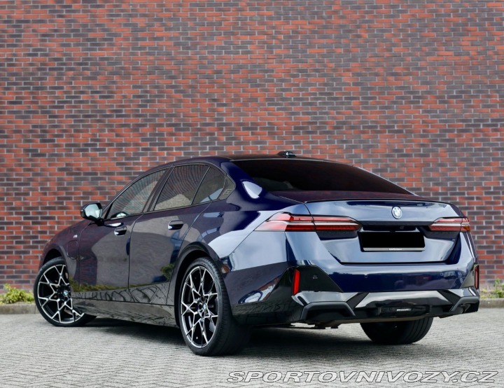 BMW 5 550e xDrive ehybrid 360K 2024