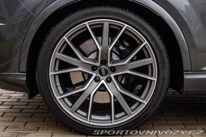 Audi SQ7 4.0 TDI 320kW / BOSE / P 2017