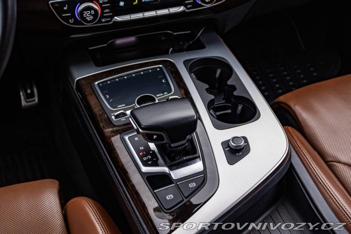 Audi SQ7 4.0 TDI 320kW / BOSE / P 2017