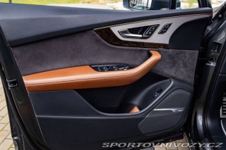 Audi SQ7 4.0 TDI 320kW / BOSE / P 2017