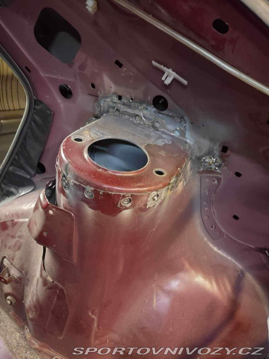 Mazda 323 323F BG 1992