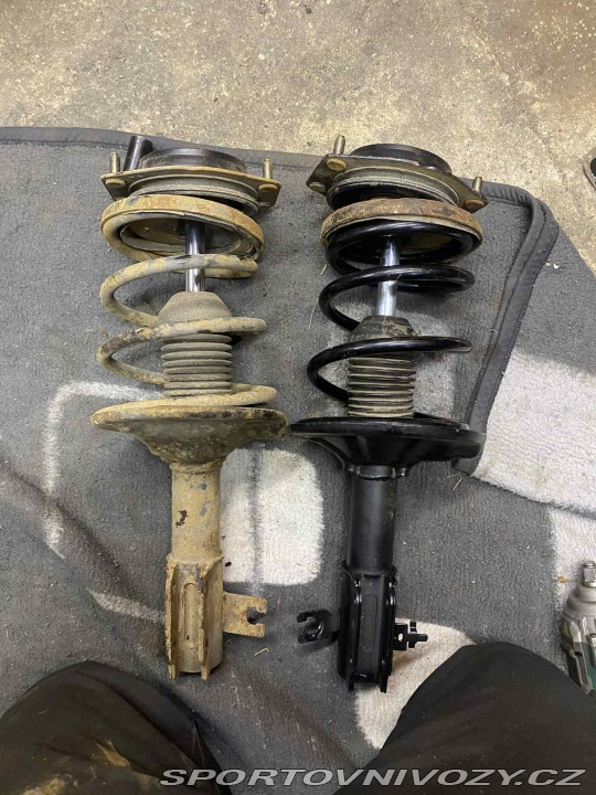 Mazda 323 323F BG 1992