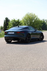 Jaguar F-Type 2.0L I4 P300 R-Dynamic 2023