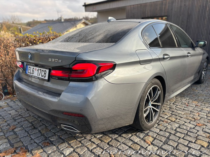 BMW 5 530e 2022