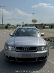 Audi RS4 2001