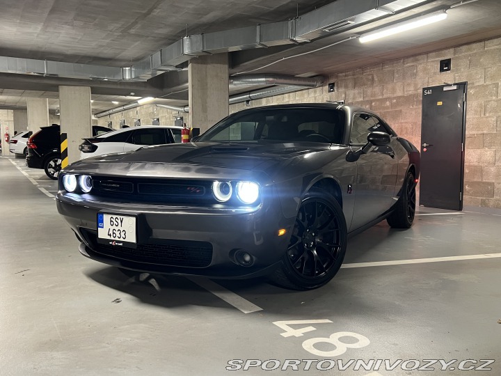 Dodge Challenger 2018