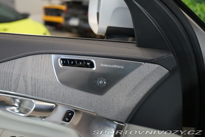 Volvo Ostatní modely XC90 T8*RECHARGE*PANO*360*VZDU 2024