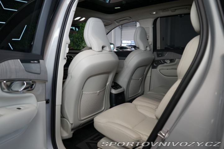Volvo Ostatní modely XC90 T8*RECHARGE*PANO*360*VZDU 2024