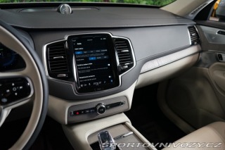 Volvo Ostatní modely XC90 T8*RECHARGE*PANO*360*VZDU 2024