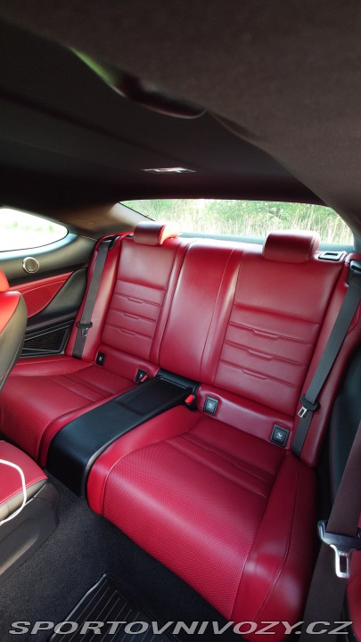 Lexus RC 300h F SPORT 2016