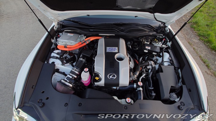 Lexus RC 300h F SPORT 2016