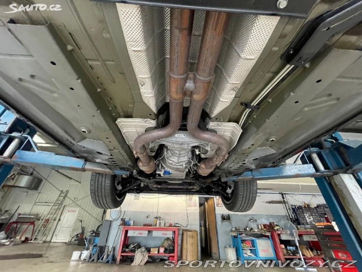 Chevrolet Camaro 2011