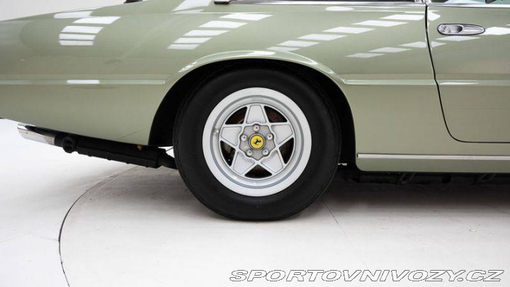 Ferrari 400 400i 1982