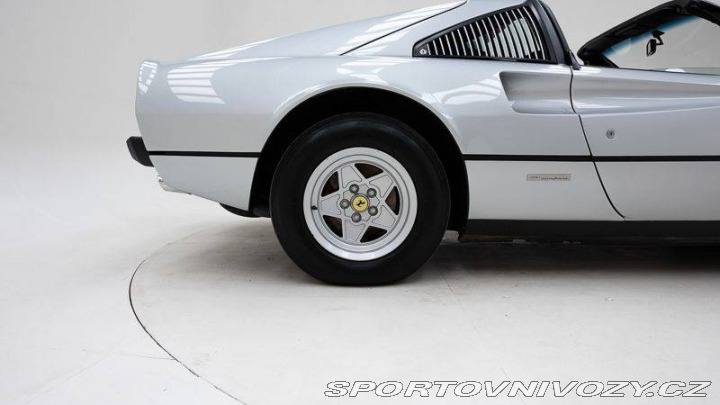Ferrari 308 GTS V8 1983
