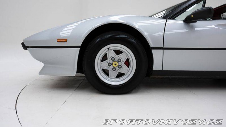 Ferrari 308 GTS V8 1983