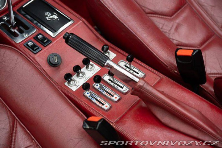 Ferrari 308 GTS V8 1983