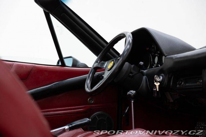 Ferrari 308 GTS V8 1983
