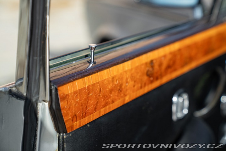 Bentley Ostatní modely T-SERIES 1975