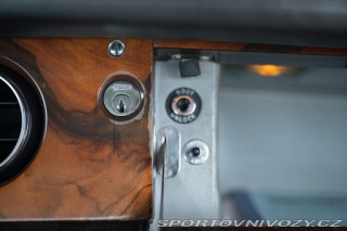 Bentley Ostatní modely T-SERIES 1975