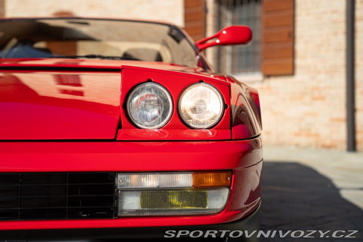 Ferrari Testarossa MONOSPECCHIO 1985