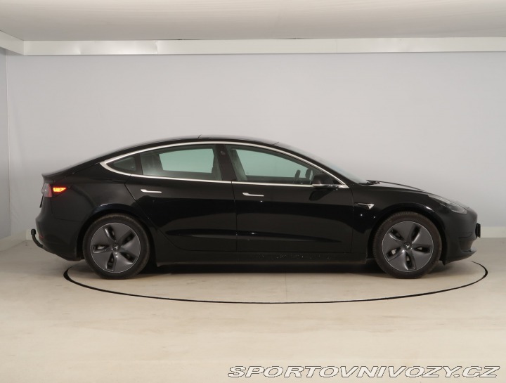 Tesla Model 3 Std Range Plus 52kWh 2020