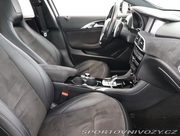 Infiniti Q30 2.0t 2016