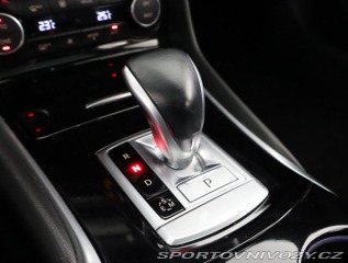 Infiniti Q30 2.0t 2016