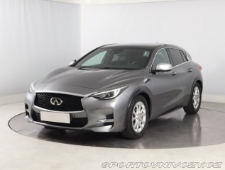 Infiniti Q30 2.0t 2016