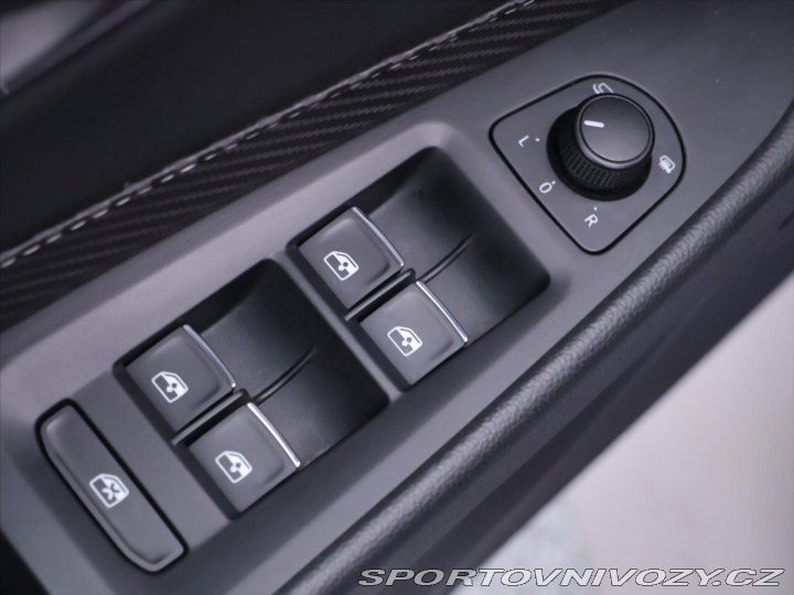 Seat Leon 2,0 TSI 221kW DSG Cupra 4 2017