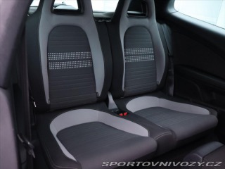 Volkswagen Scirocco 1,4 TSI 90kW Xenon 1.Maj. 2014