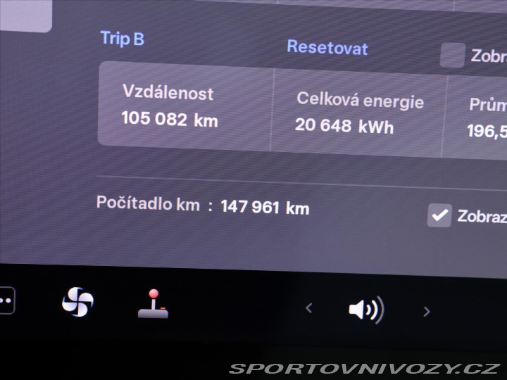 Tesla Model 3 Long Range AWD tažné DPH 2019