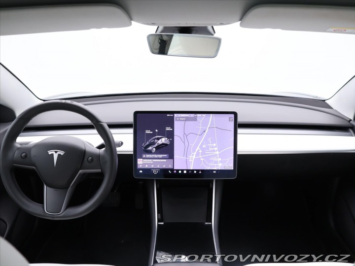 Tesla Model 3 Long Range AWD tažné DPH 2019