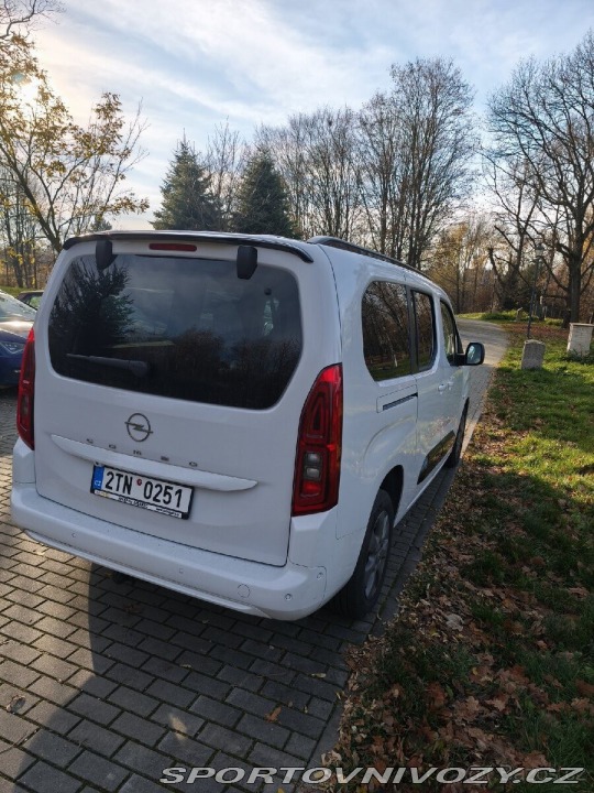 Opel Ostatní modely Combo CDTI, 2024, 7 míst 2024