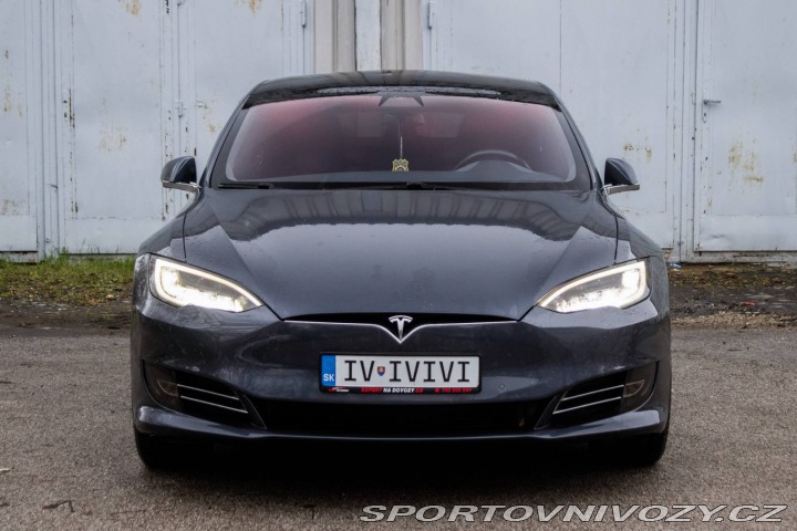 Tesla Model S 90 D, 386kW (2017) / AJ 2017