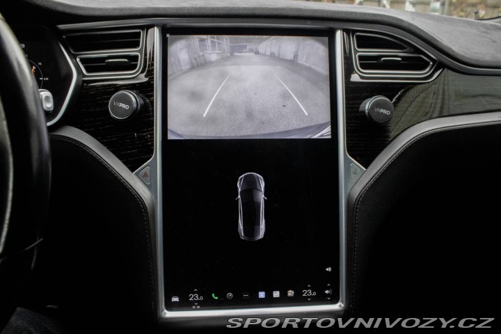 Tesla Model S 90 D, 386kW (2017) / AJ 2017