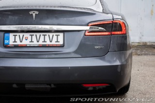 Tesla Model S 90 D, 386kW (2017) / AJ 2017