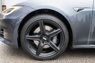 Tesla Model S 90 D, 386kW (2017) / AJ 2017