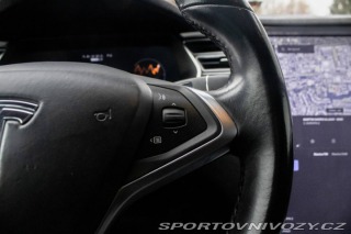 Tesla Model S 90 D, 386kW (2017) / AJ 2017