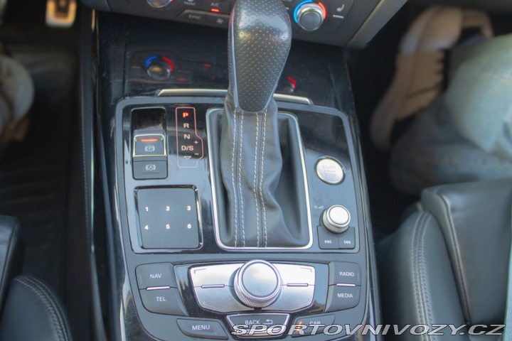 Audi A6 Avant 3.0 TDI DPF 320k q 2015