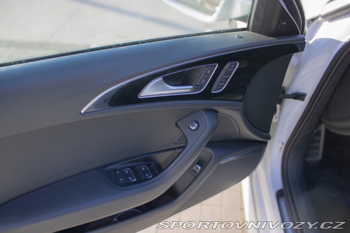 Audi A6 Avant 3.0 TDI DPF 320k q 2015