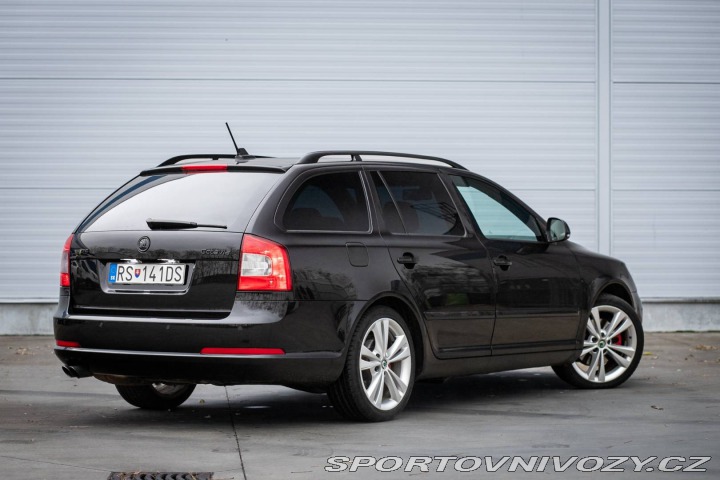 Škoda Octavia RS Combi RS 147kW DSG - AJ 2011