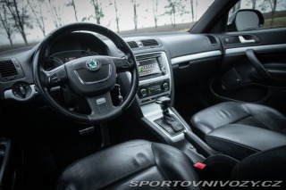 Škoda Octavia RS Combi RS 147kW DSG - AJ 2011