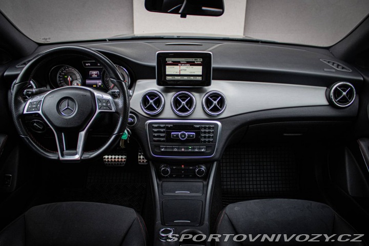 Mercedes-Benz CLA Kupé  220 CDI AMG Packet, 2014