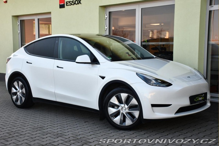 Tesla Model Y RWD PANO 35tis.KM 2023