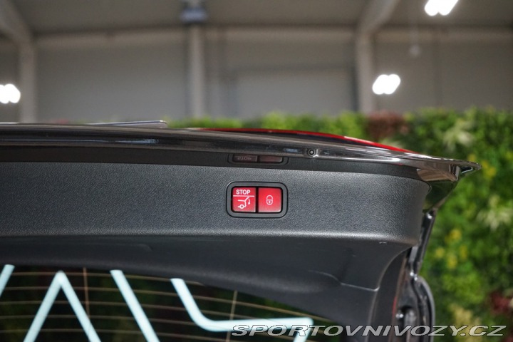 Mercedes-Benz E 220d*WAGON*CAMERA*TAŽ*AMG 2023