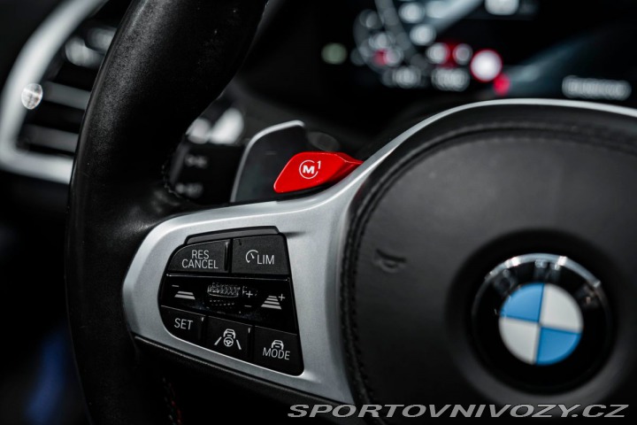 BMW X5 Competition, Bowers&W 1800